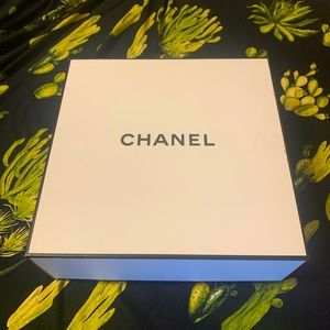 Chanel  Black and White Box